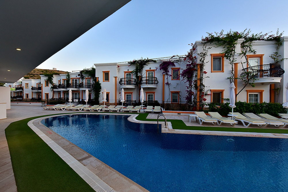 Hotel Tropicana Beach Hotel