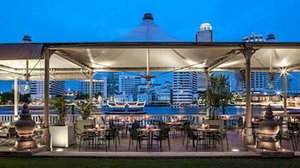 Hotel The Peninsula Bangkok cazare Bangkok