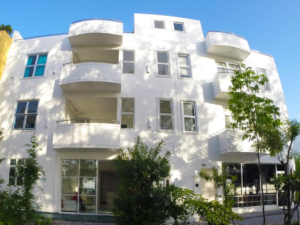 Hotel Planktons Beach