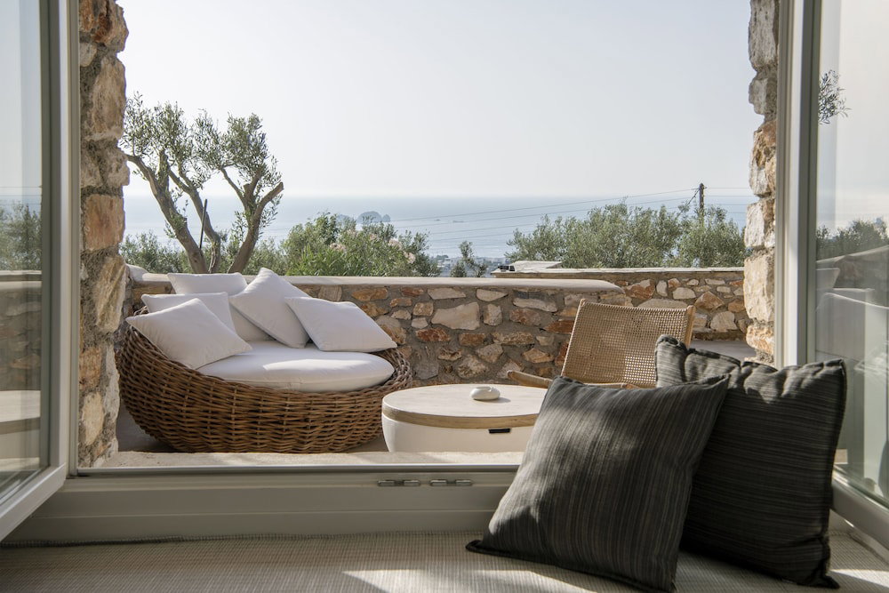 Mythic Paros