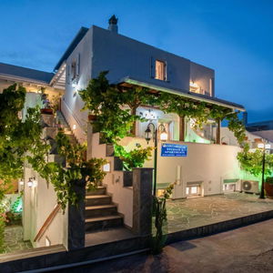 Hotel Kontaratos Houses Studios & Apartments cazare Paros