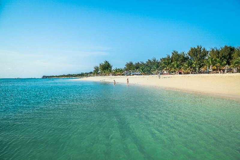 Kendwa Rocks Beach Hotel