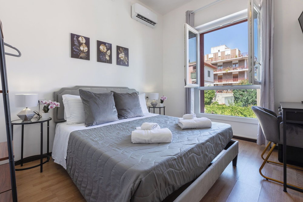 Hotel Hesa House