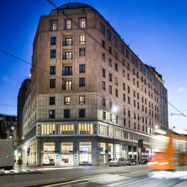 Hotel The Square Milano Duomo cazare Milan