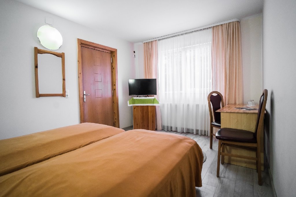 Hotel Eden
