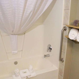 Hotel Travelodge By Wyndham Fort Mcmurray cazare Fort McMurray