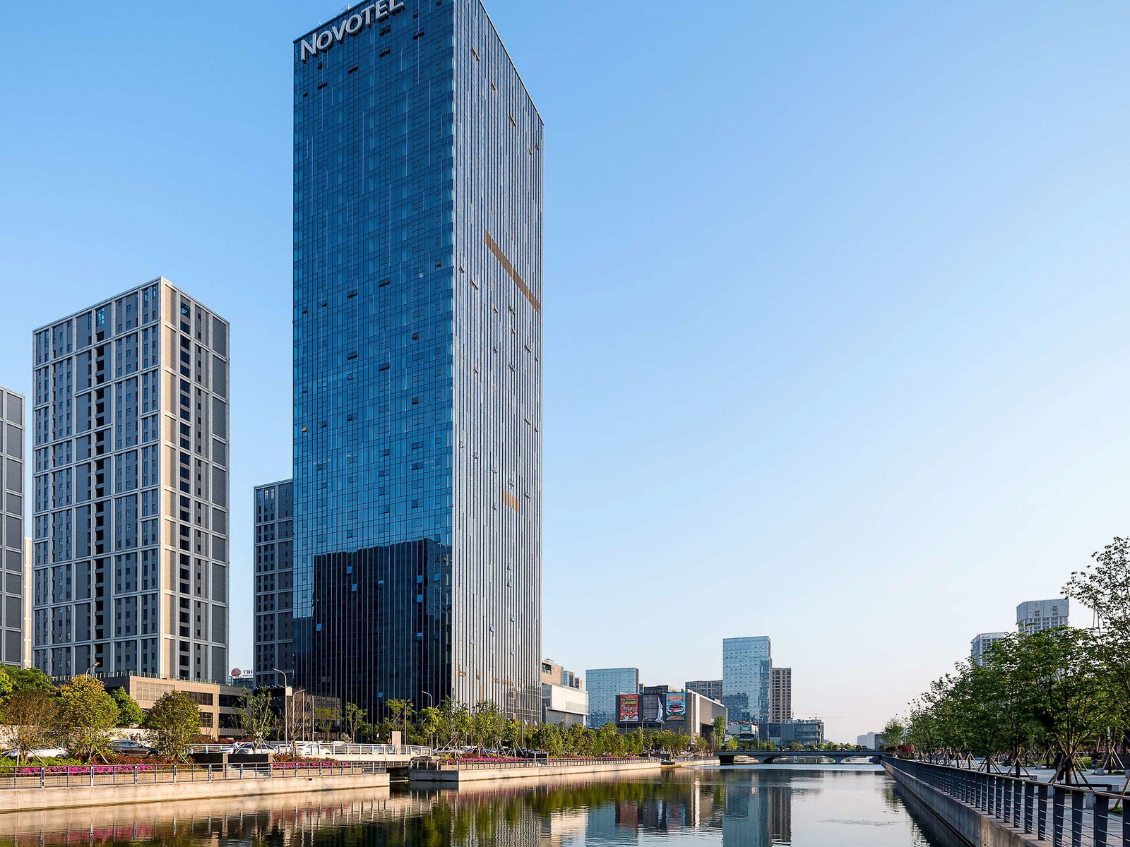 Hotel Novotel Ningbo East