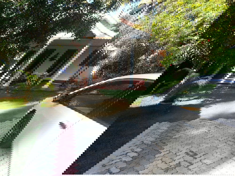 Hotel Nishan Surf Inn