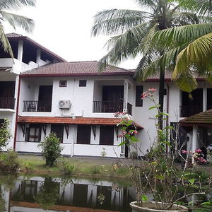 Hotel Lagoonvilla Hotel cazare Ambalangoda