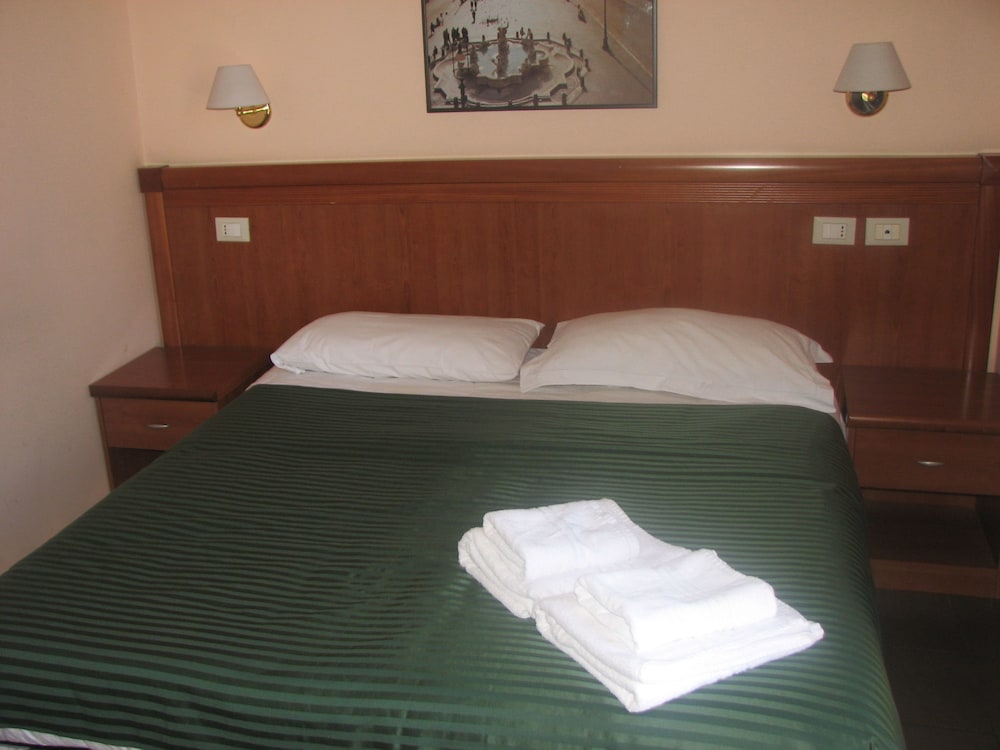 Hotel Angelica Guest House