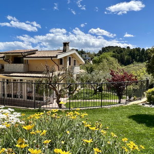 Hotel Peperosa In Collina Luxury B&B cazare Pescara