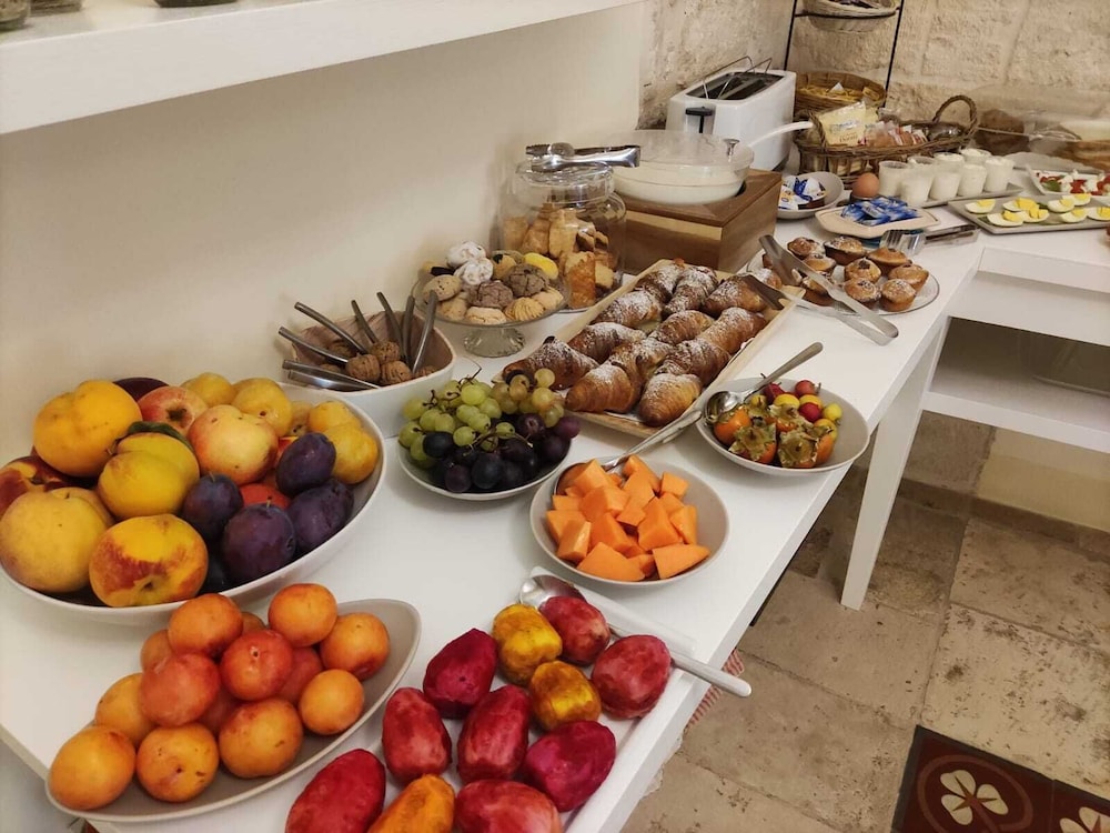 Antico Mondo Rooms And Suites