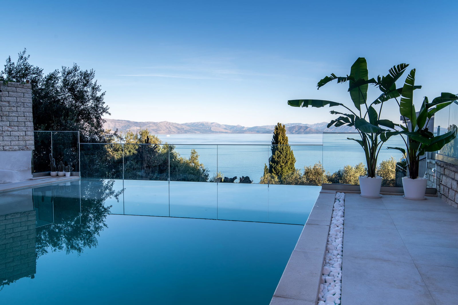 Achillion Luxury Villa