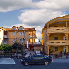 Hotel Apartments Dalila cazare Ulcinj