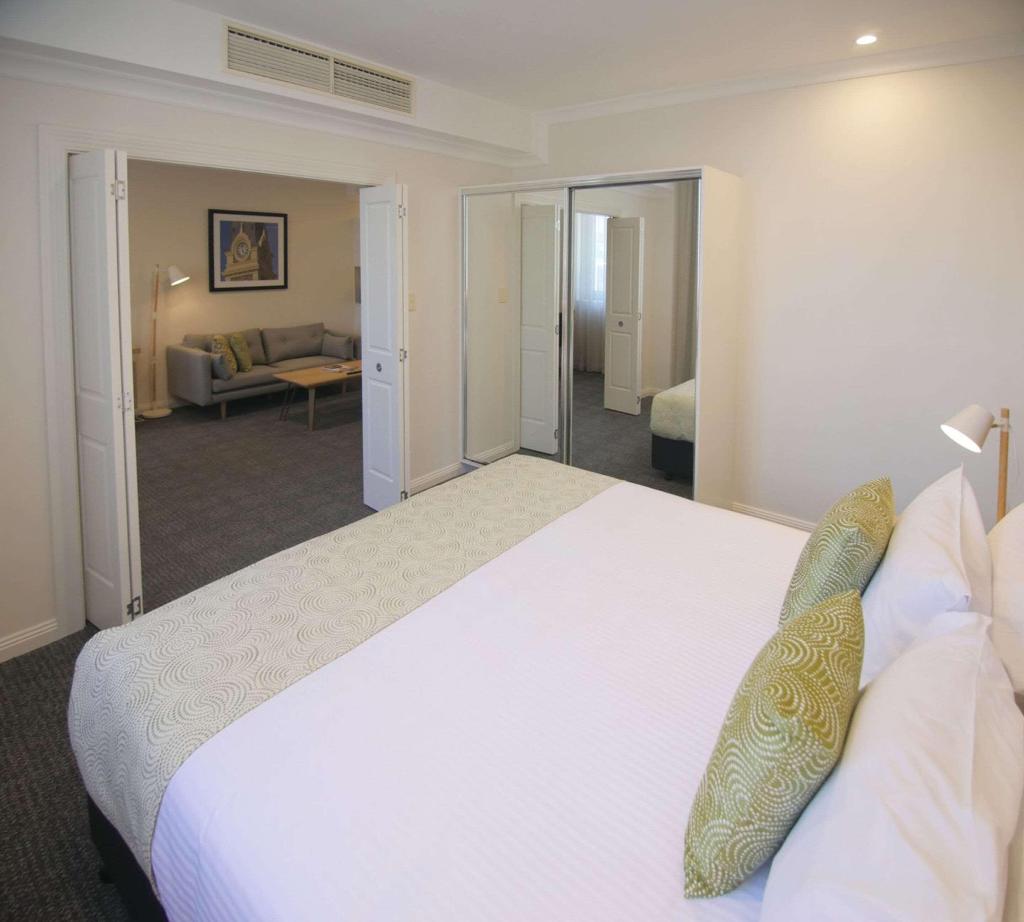 Hotel Quality Apartments Adelaide Central