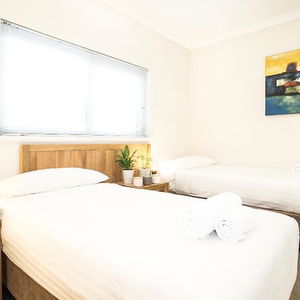 Hotel Vetroblu Airport Apartments cazare Redcliffe