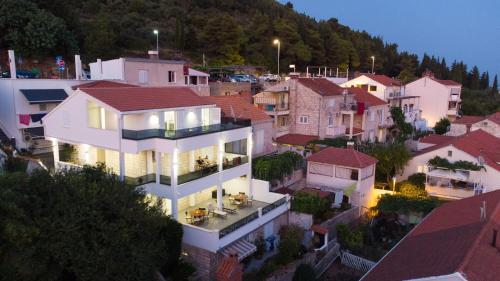 Hotel Apartments Tomas