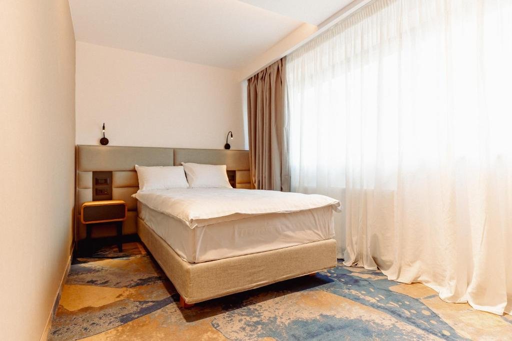 Hotel Alexandrion Experience ( Fostul New Montana)