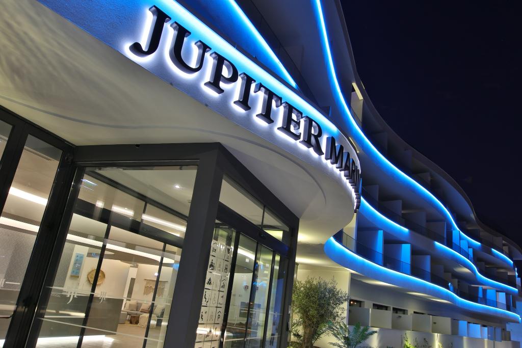 Jupiter Marina Hotel Couples & Spa