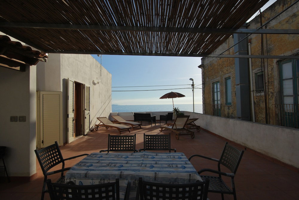 Oasi Beach