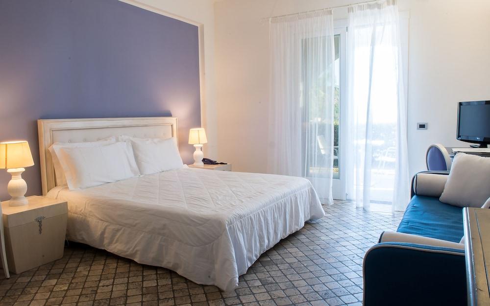 Hotel Hotel Mea - Aeolian Charme