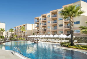 Hotel Unique Residence Hotel Golf & Spa cazare Soeke