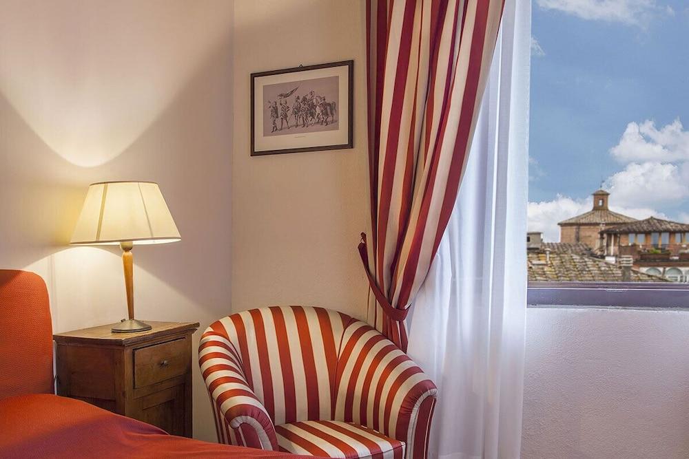 Hotel Il Chiostro Del Carmine