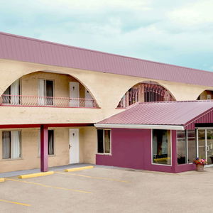 Hotel Howard Johnson By Wyndham Downtown Kamloops cazare Kamloops