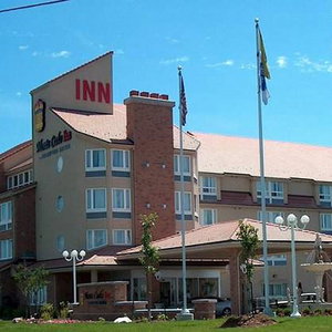 Hotel Monte Carlo Inn Toronto Brampton Suites cazare Brampton
