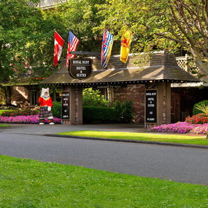 Hotel Royal Scot Hotel & Suites cazare Victoria