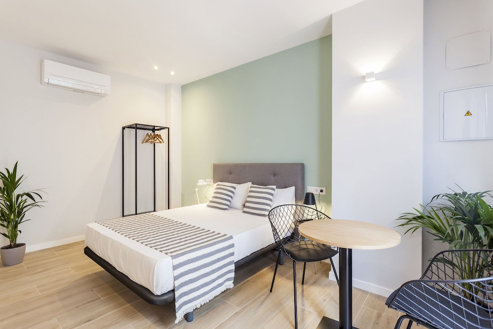 Líbere Valencia Abastos Apartments