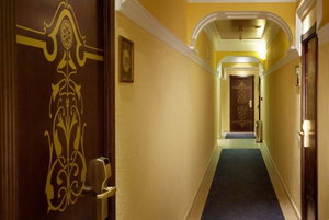Hotel One Shot Palacio Reina Valencia 04 cazare Valencia