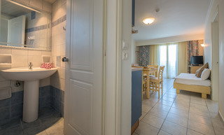 Windmill Bay Aparthotel
