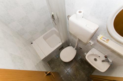 Hotel Apartments Maande