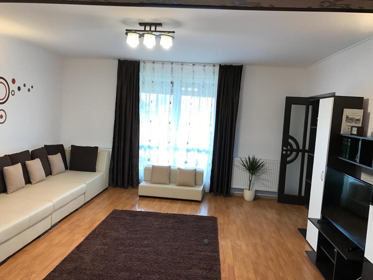 Casa Mais
