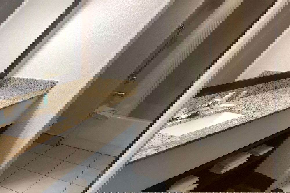 Hotel Quality Inn & Suites Denver International Airport