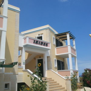 Hotel Irides Luxury Studios & Apartments cazare Aegina