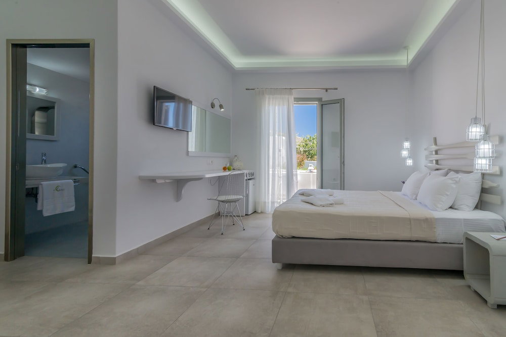 Olea Bay Hotel