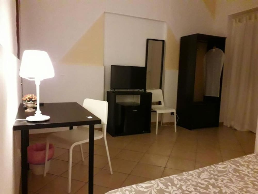 Hotel Fontanarossa Airport Home