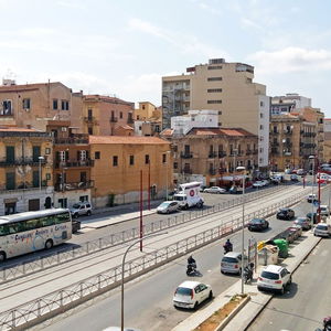 Sejur Hollywood Inn Palermo vacanta Palermo