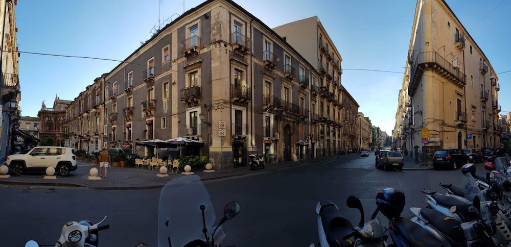 Hotel Fladi House Bandb