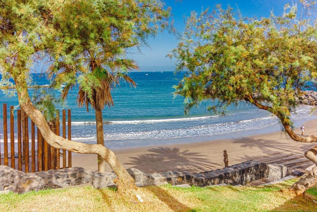 dal travel Aircon Las Americas 2Min Off A Beach 1 Bedrm Wifi