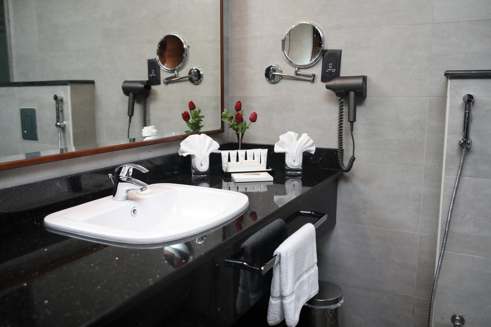 Tulip Inn Majan Hotel