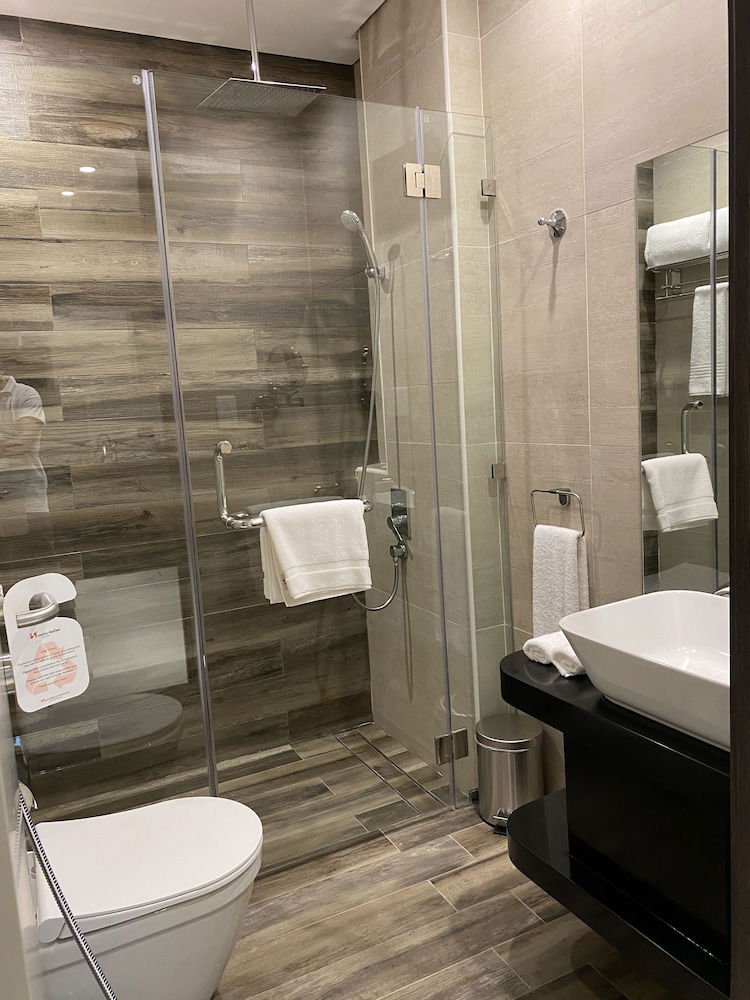 Hotel Swiss-Belinn Sharq Kuwait