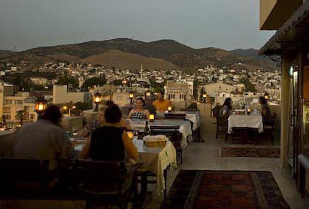 Hotel Bella
