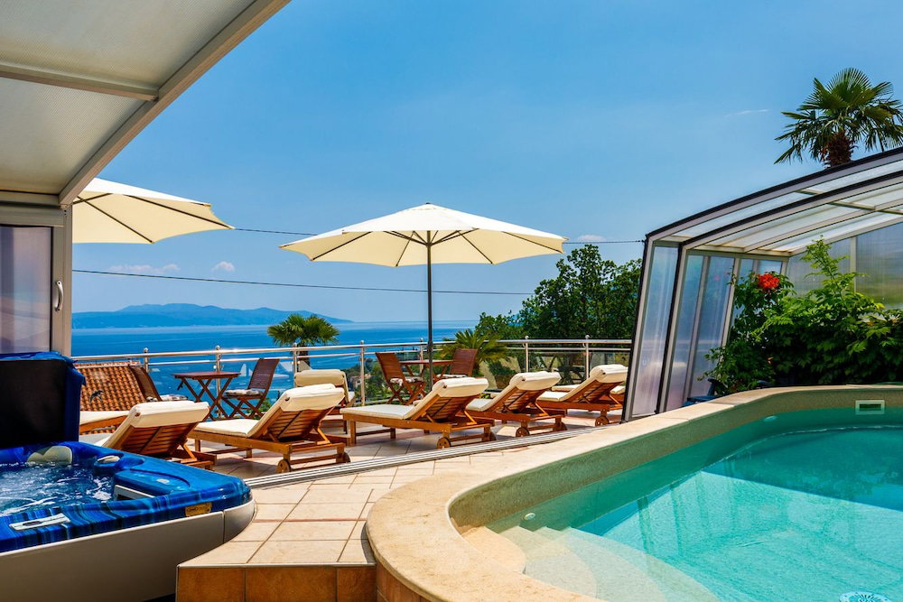 Hotel Villa Roses Apartments And Wellness