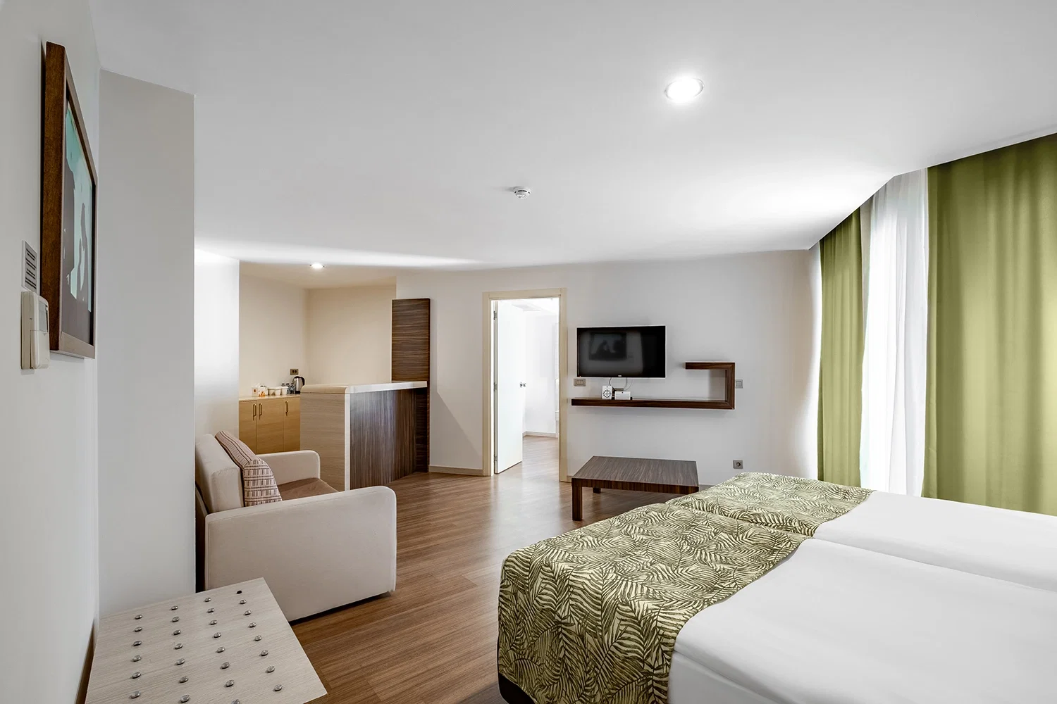 dal travel A Good Life Utopia Family Resort