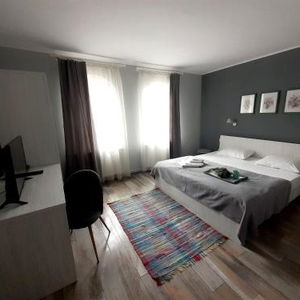 Hotel Magic Apartments cazare Hunedoara