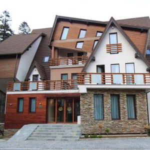 Hotel Oblique Forest & Spa cazare Sinaia