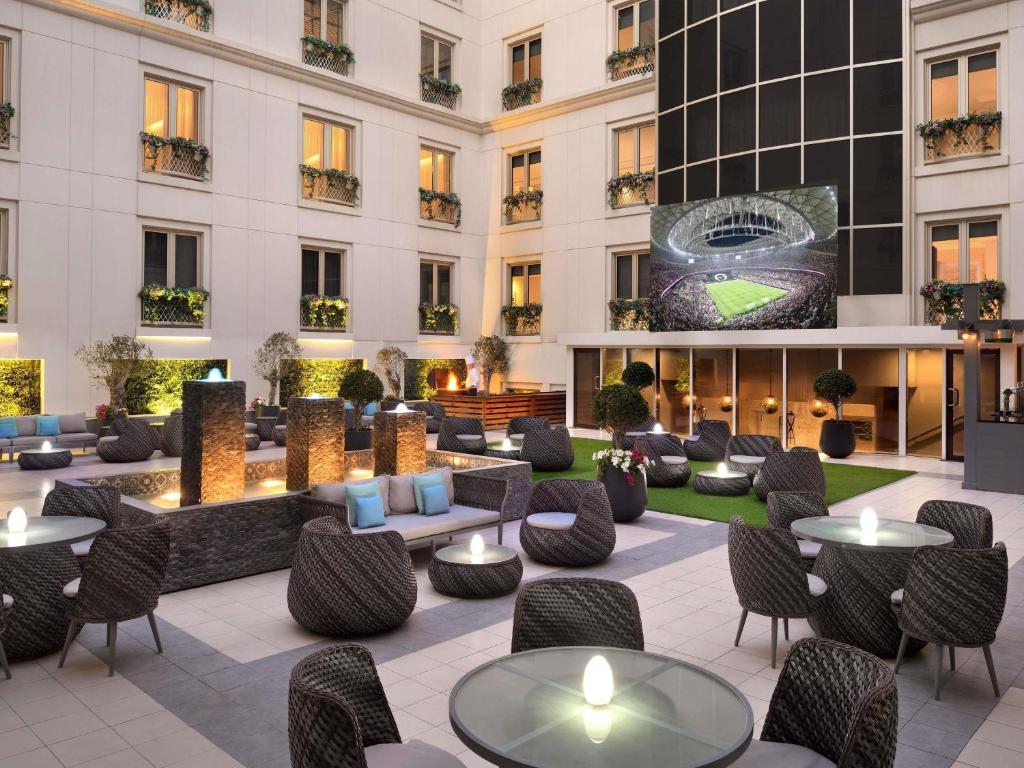 Mvenpick Hotel & Apartments Bur Dubai